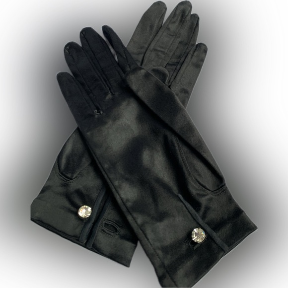 Vintage Black Satin Women’s ladies Elegant Gloves with diamond button Size Small - Picture 1 of 2